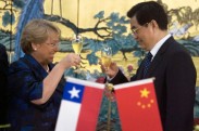 Chile's President Michelle Bachelet (L) and Chinese President Hu Jint Chile's President Michelle Bachelet (L) and Chinese President Hu Jint