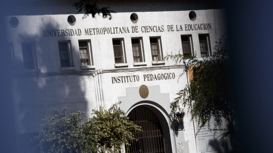 La caída sistemática de las postulaciones a las carreras pedagógicas: reflejo de una crisis sistémica