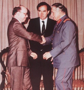 Jaime Guzmán y Augusto Pinochet