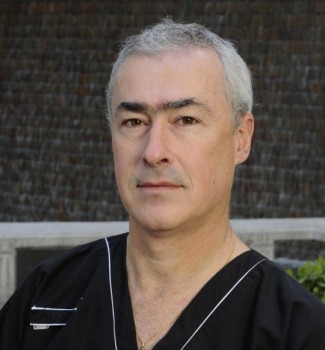 Dr. Renato Chacón (Fuente: Clínica Dávila)