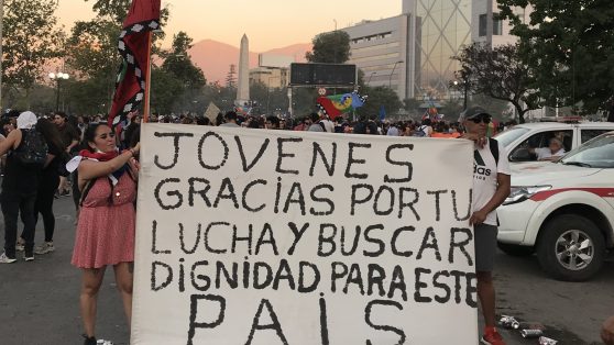 A 5 AÑOS DEL 18-O: ¿Quiénes son y dónde están los nuevos manifestantes de las protestas del Estallido Social?