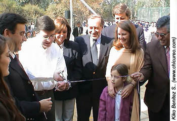 Inauguración del Colegio la Puerta Colina