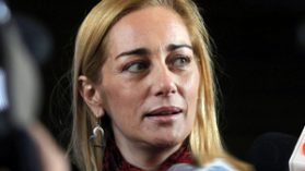 Isasi acusa a cinco parlamentarios de facilitar ingreso de lobbistas camuflados de asesores